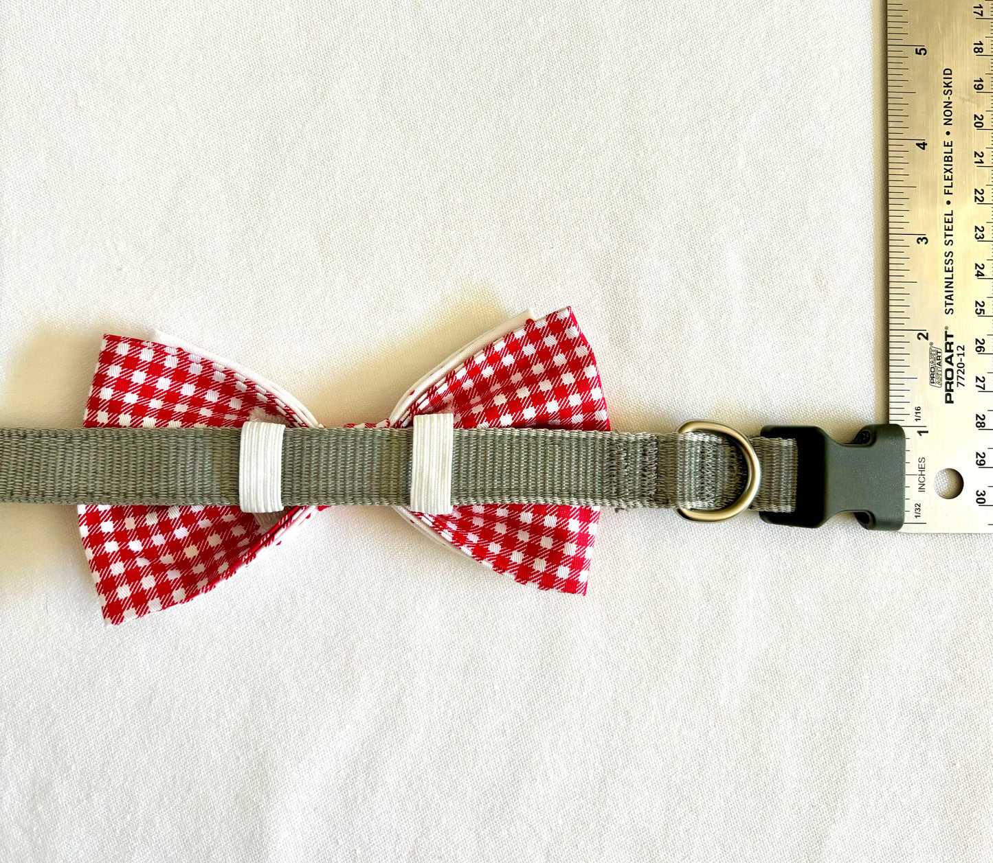 Sweetheart Argyle in Scarves and Bows