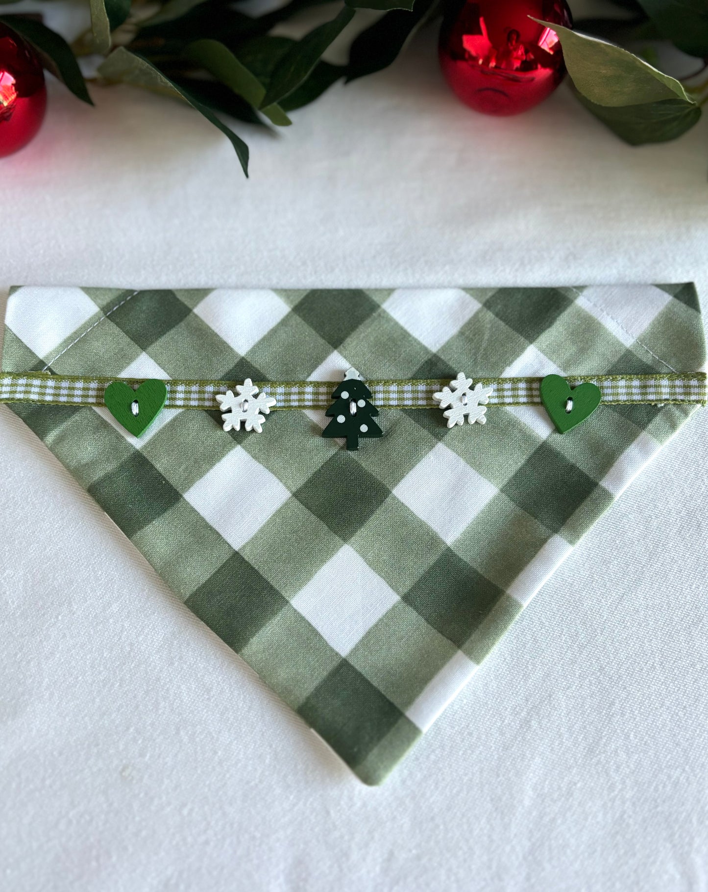 Green Plaid Scarf with Winter Buttons